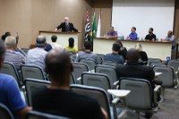 Profissionais de cultura pedem novo modelo de financiamento para grupos artísticos