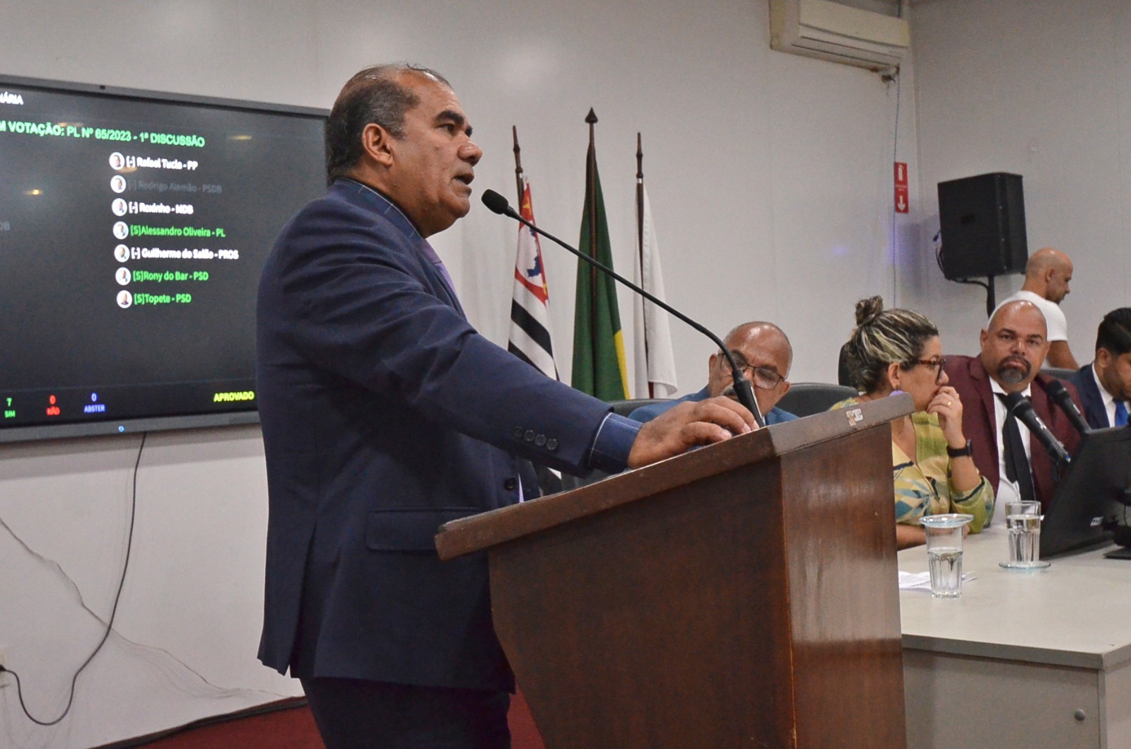 Programa que incentiva a doação de itens para animais é aprovado pela Câmara