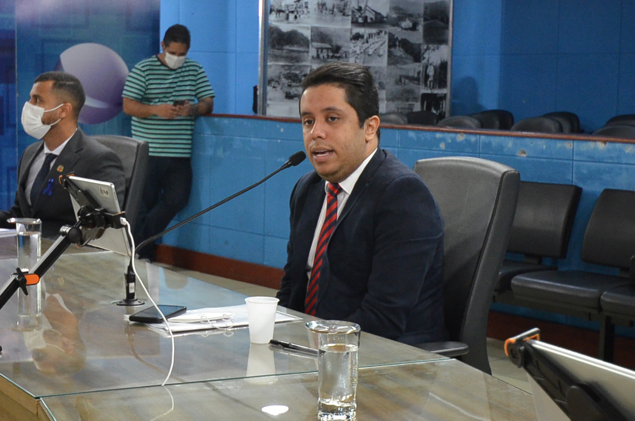 Projeto que promove orientação profissional nas escolas municipais é aprovado