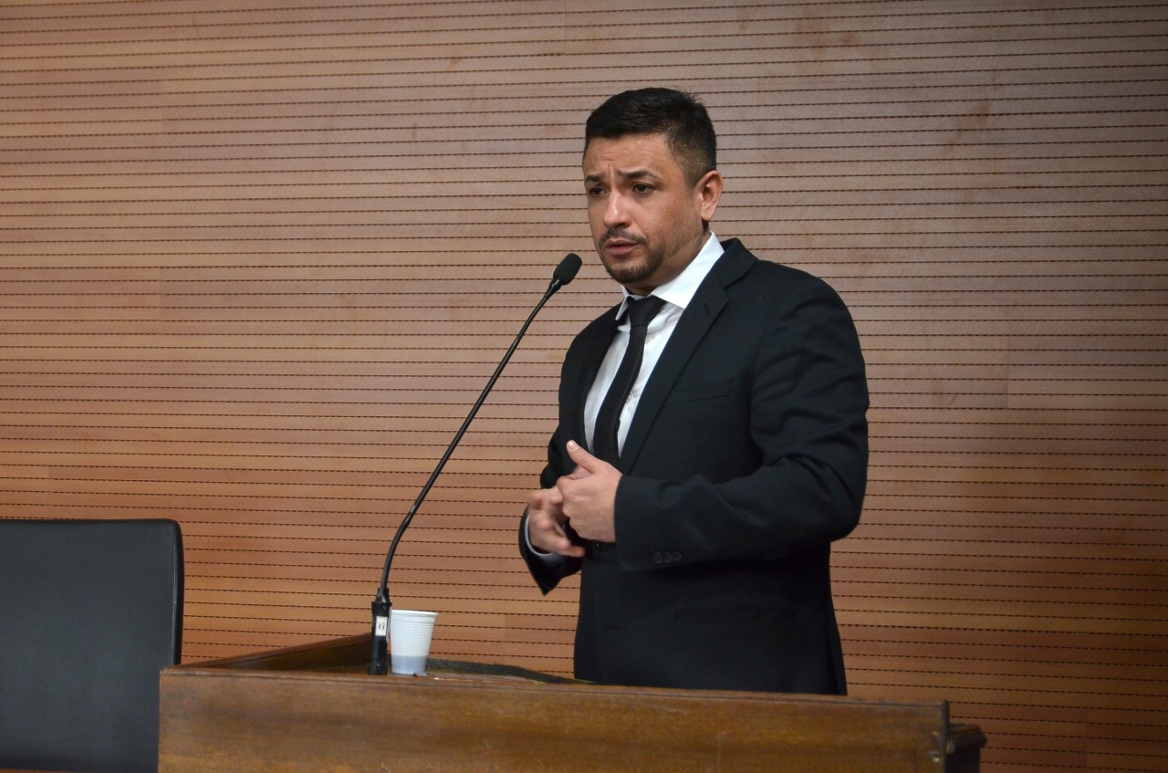 Rafael Tucla cobra instalação da "Clínica-Escola" para pessoas com TEA