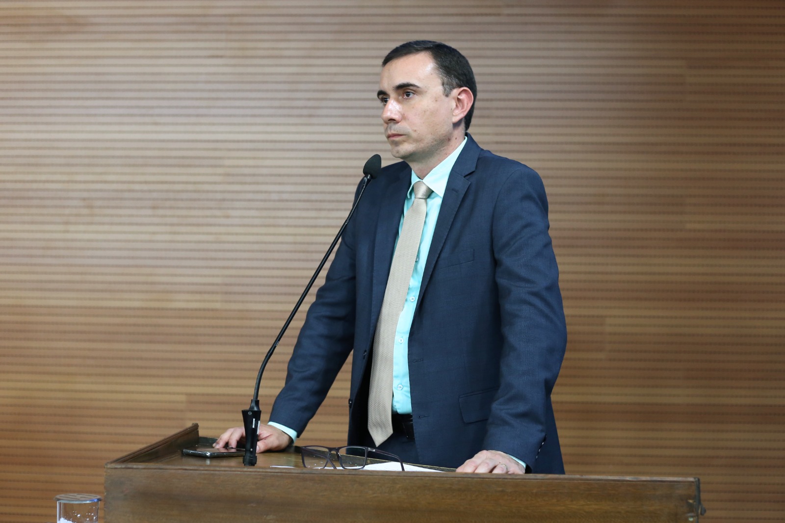 Rodrigo Alemão solicita instalação de duas subprefeituras na cidade