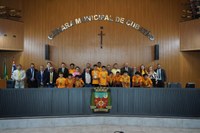 Tinho homenageia equipe de vôlei da Escola Parque dos Sonhos com moção de aplausos