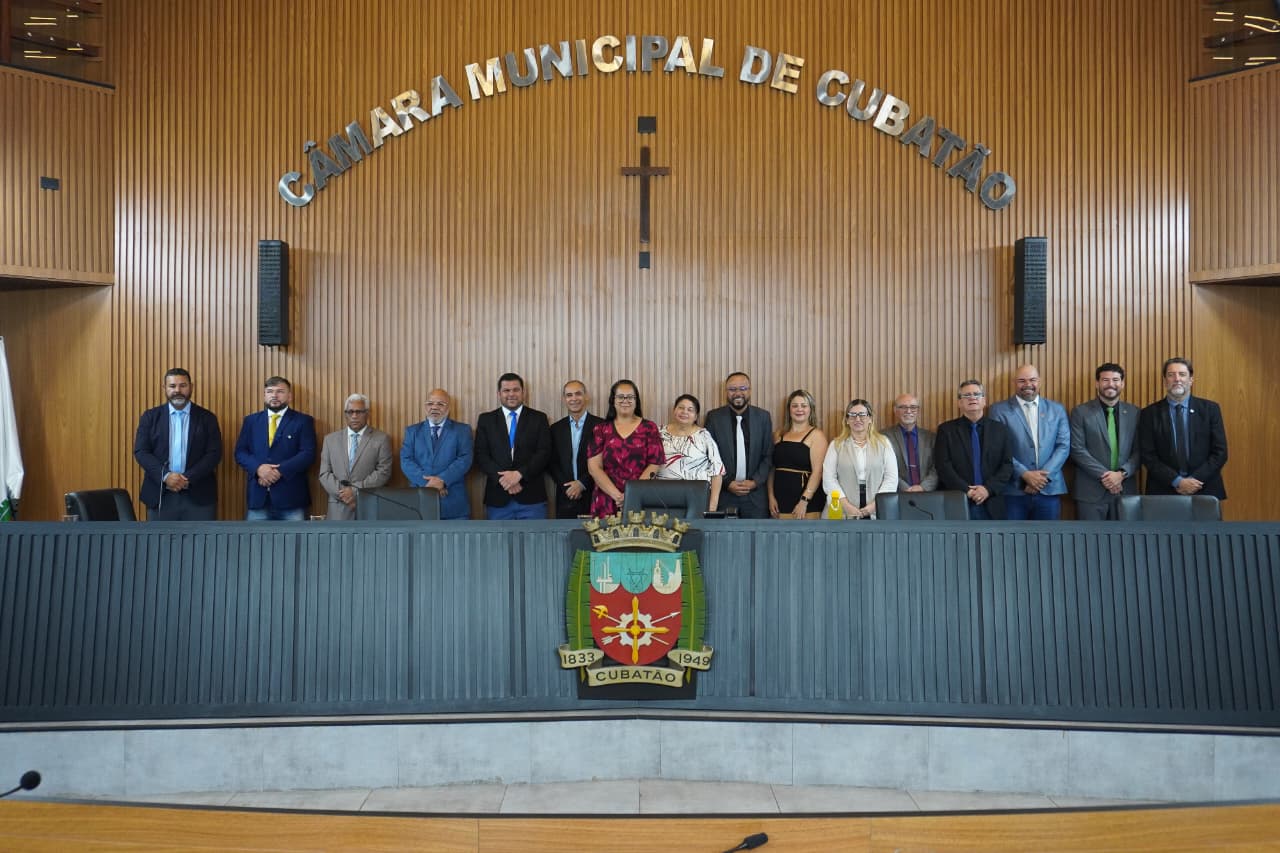 Topete apresenta moção de aplausos a conselheiros tutelares de Cubatão