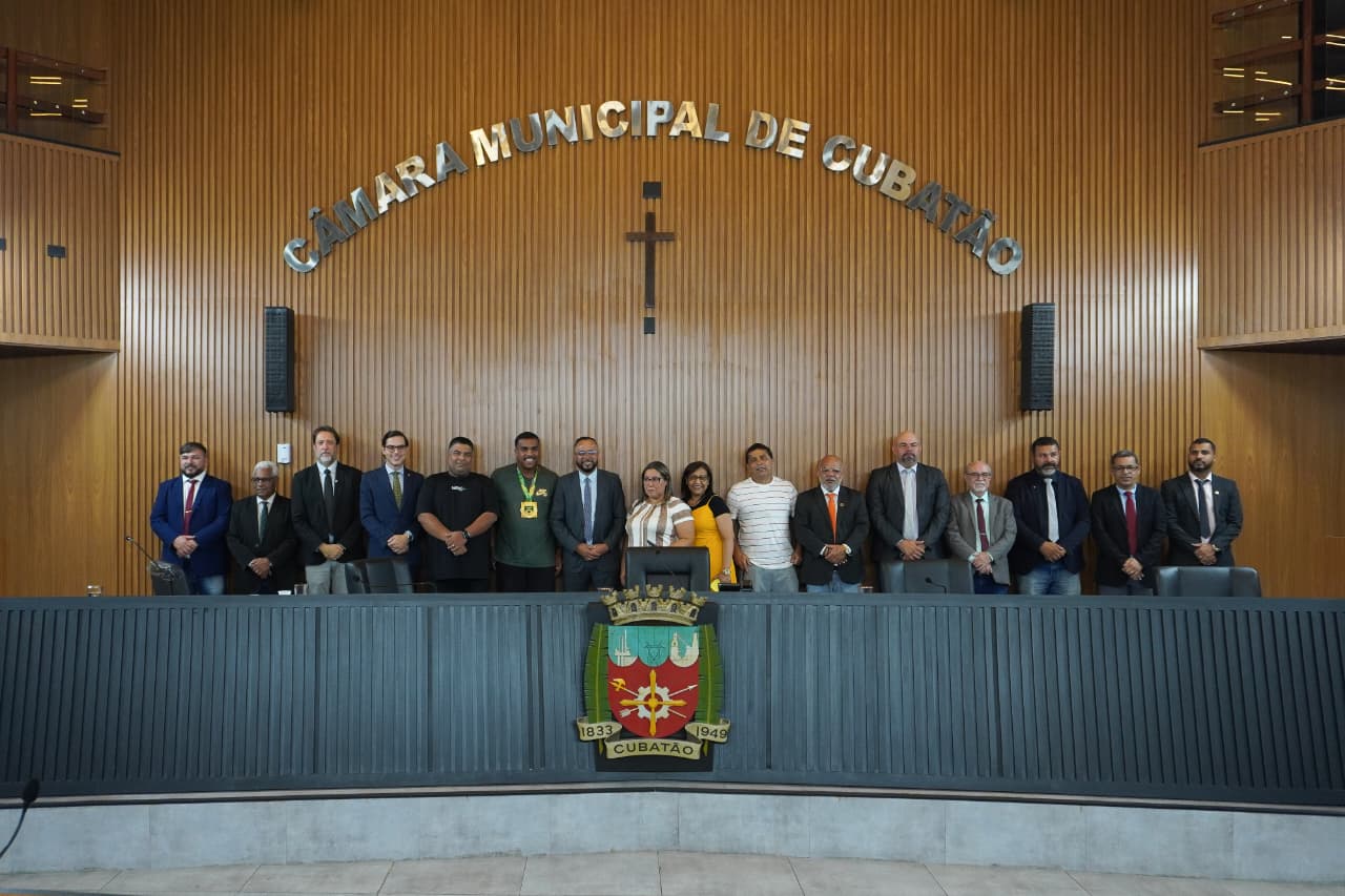 Topete apresenta moção de aplausos ao carateca Walter Gabriel Rebello
