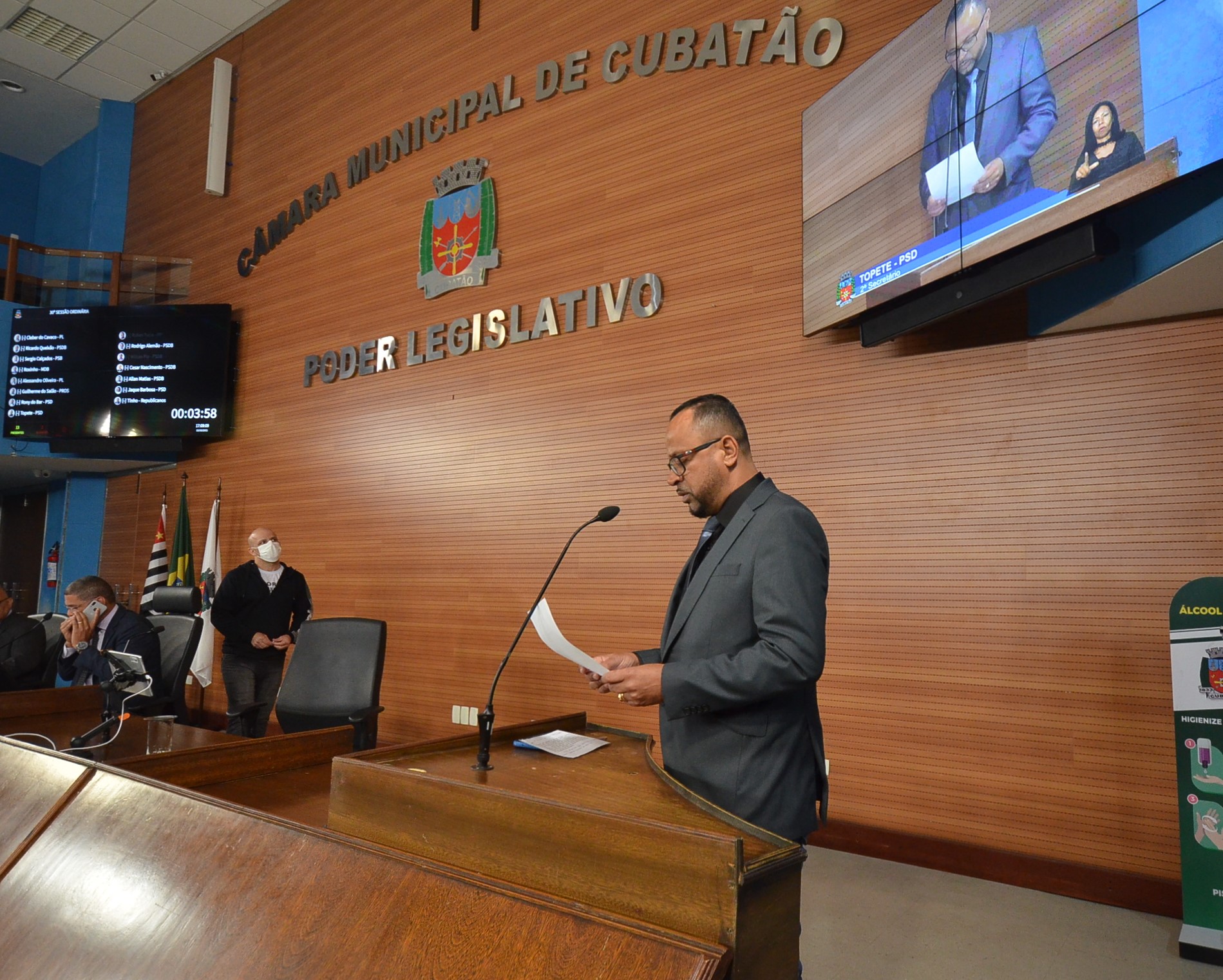 Topete pede maior agilidade para a realização de ressonância magnética na cidade