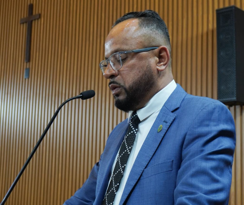 Topete quer chamamento público para oferta de novas vagas na Educação Infantil 