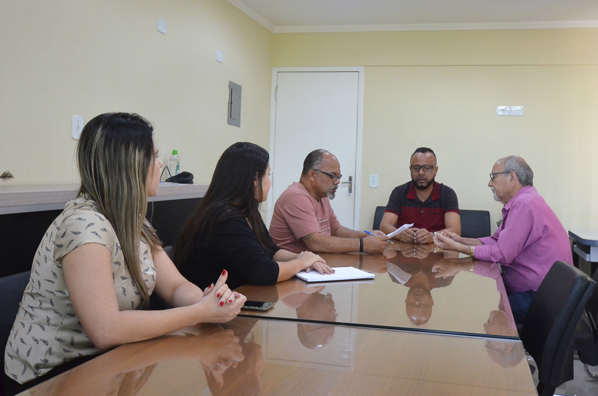 Vereadores decidem criar comissão de inquérito para cobrar respostas da CDHU