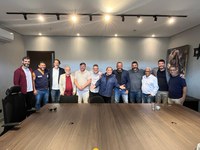 Vereadores se reúnem com Dedé Santana para discutir sobre projetos de cultura para Cubatão