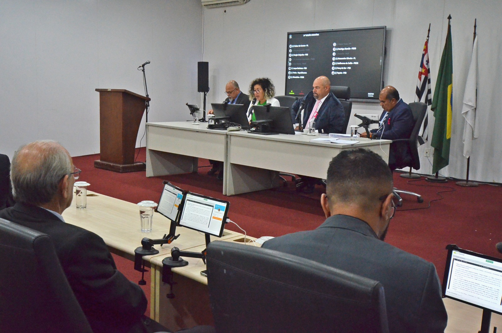 Parlamentares rejeitam veto do Poder Executivo à projeto que nomeia novo AME como " Vereador Wilson Pio dos Reis"