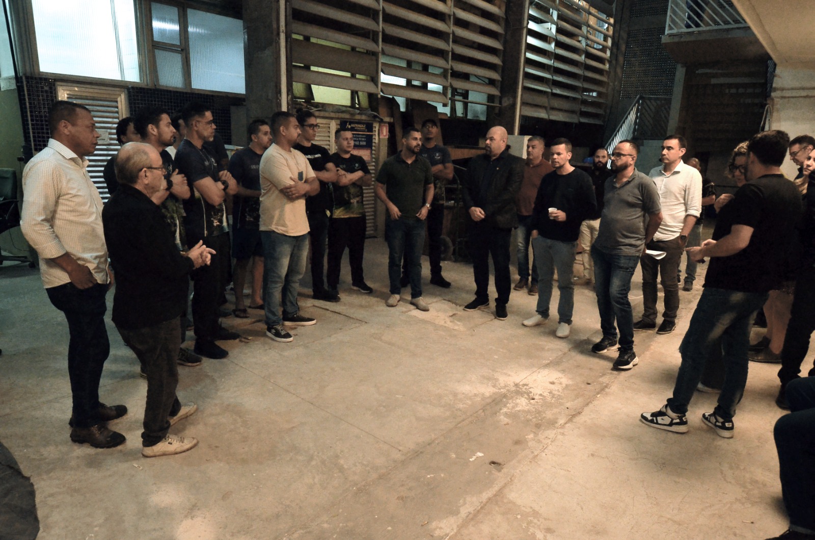 Vereadores se reúnem com AMAP para discutir fechamento da cachoeira Véu da Noiva